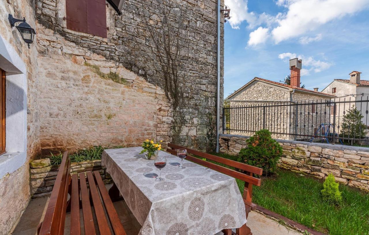 House Peresiji Hotel Szoba fotó