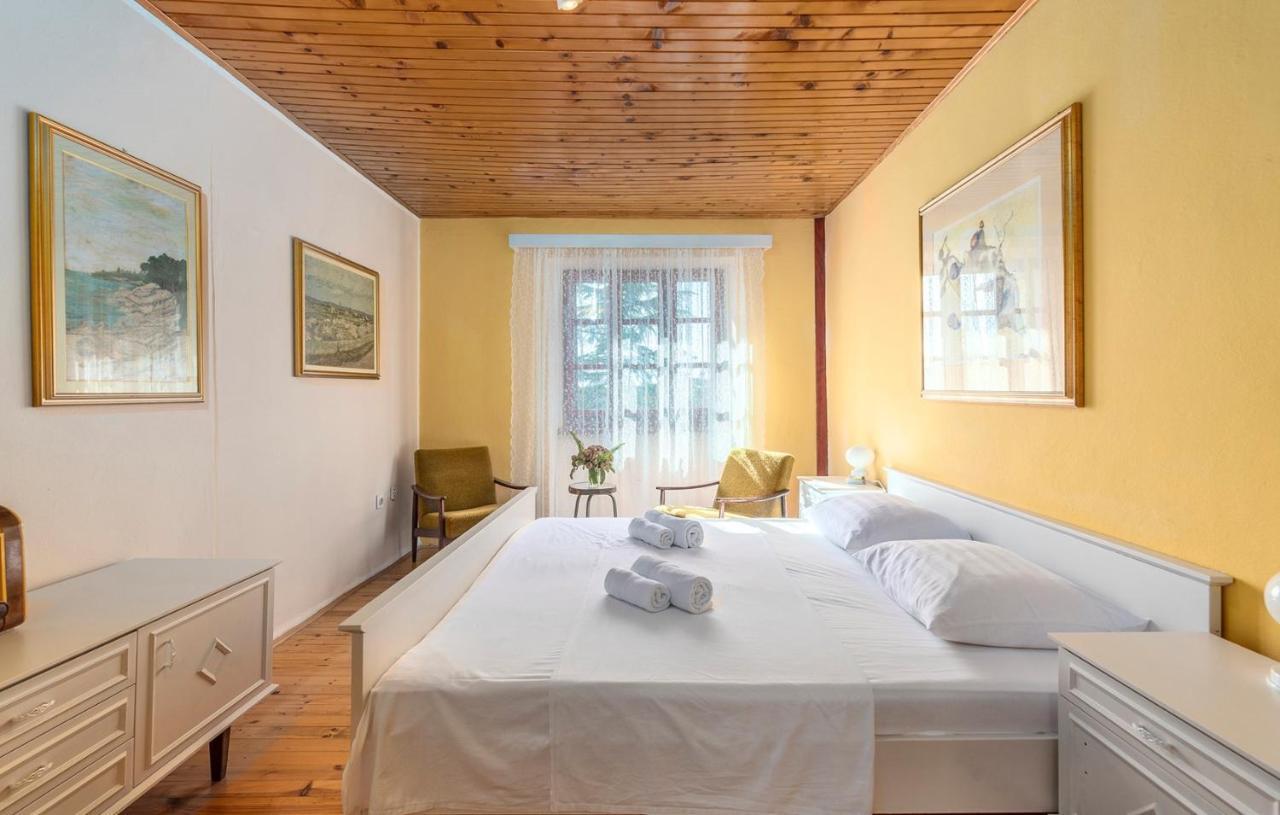 House Peresiji Hotel Szoba fotó