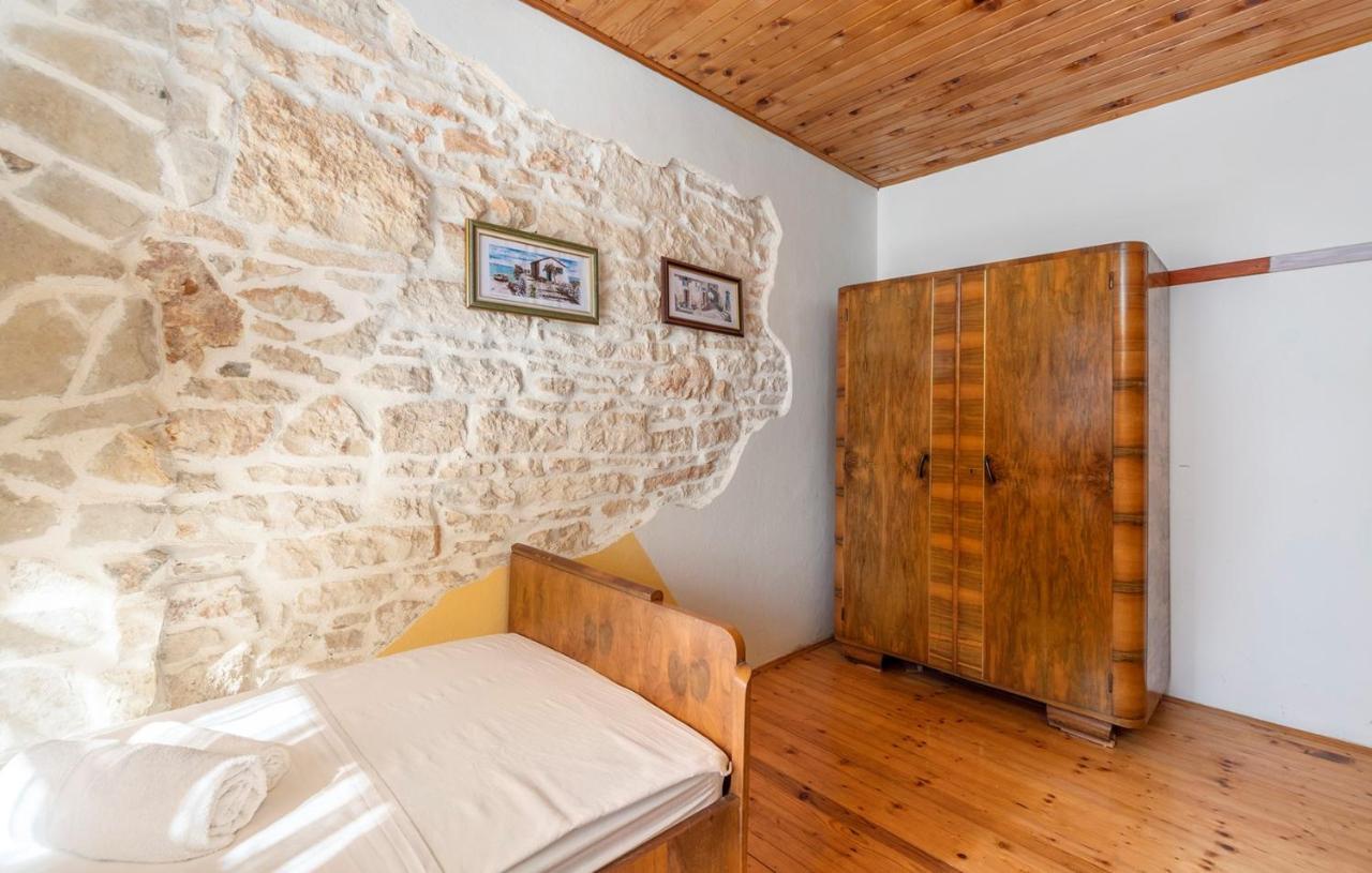 House Peresiji Hotel Szoba fotó