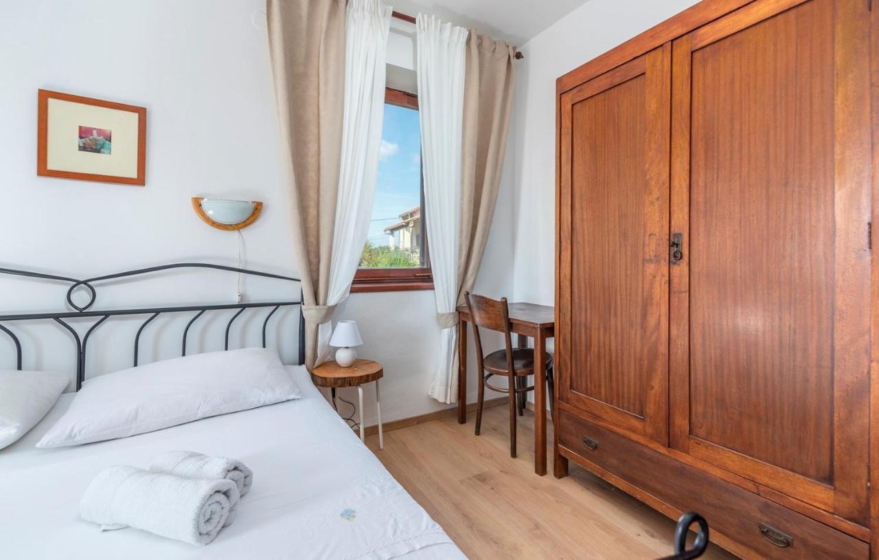 House Peresiji Hotel Szoba fotó